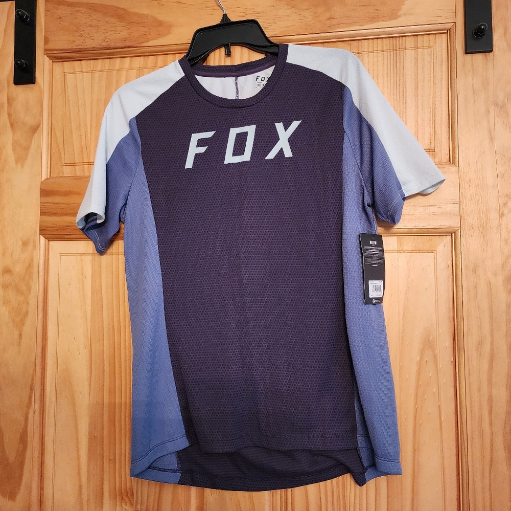 NWT Fox Defend Jersey - Size M